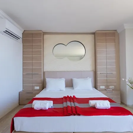 Caprea マルマリス