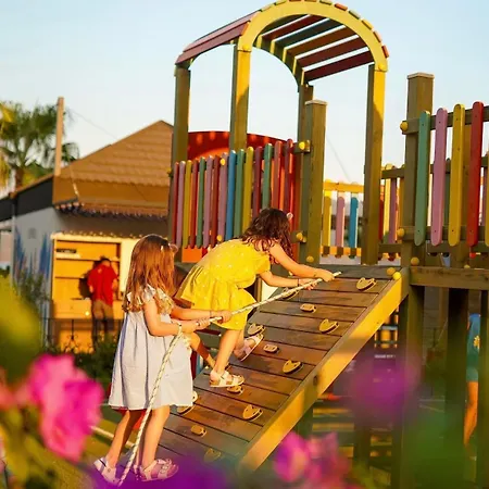 ホテル Caprea マルマリス